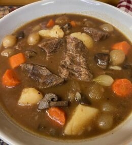 Rustic Beef Stew with Red Wine and Pearl Onions