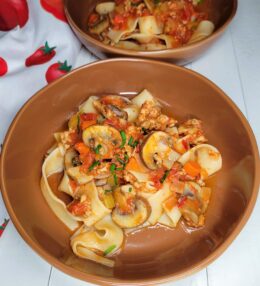 Chicken Bolognese Pasta