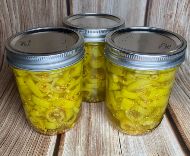 Pickled & Canned Banana Peppers