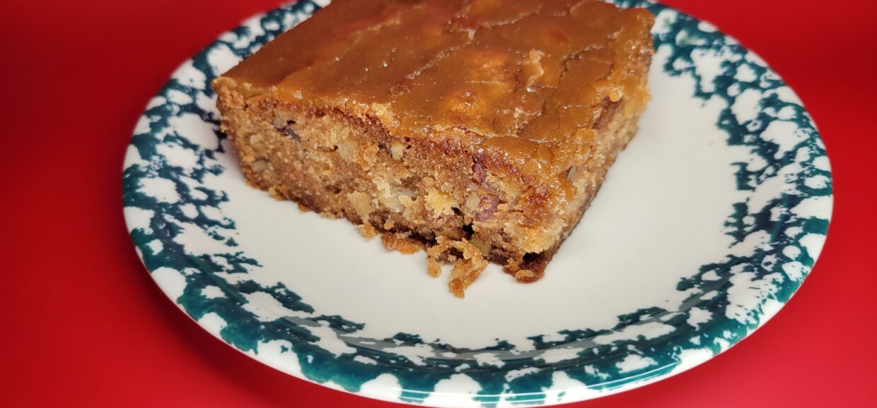 Caramel Apple Pecan Cake