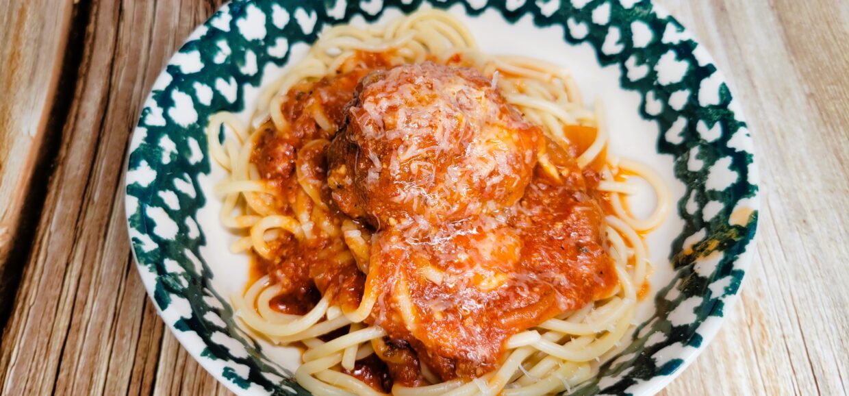 Spaghetti & Meatballs