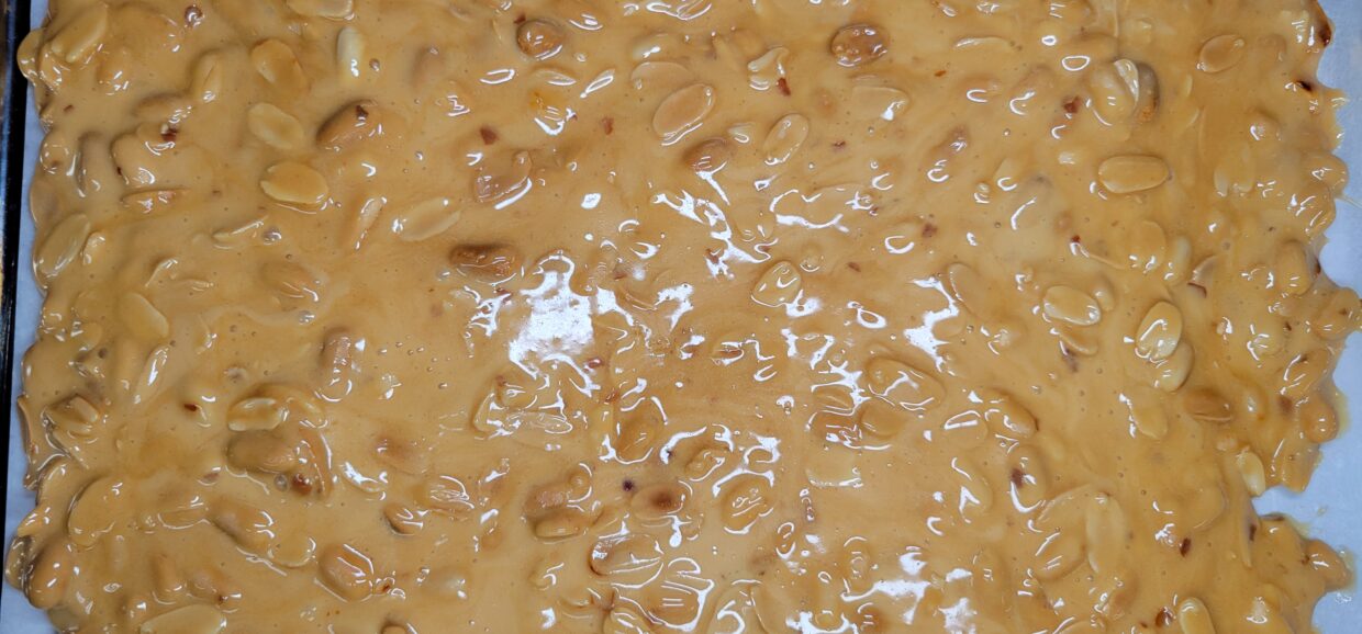 Easy Peanut Brittle