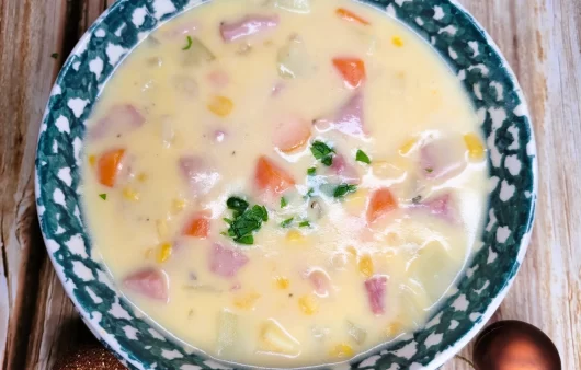 Cheddar Ham & Corn Chowder