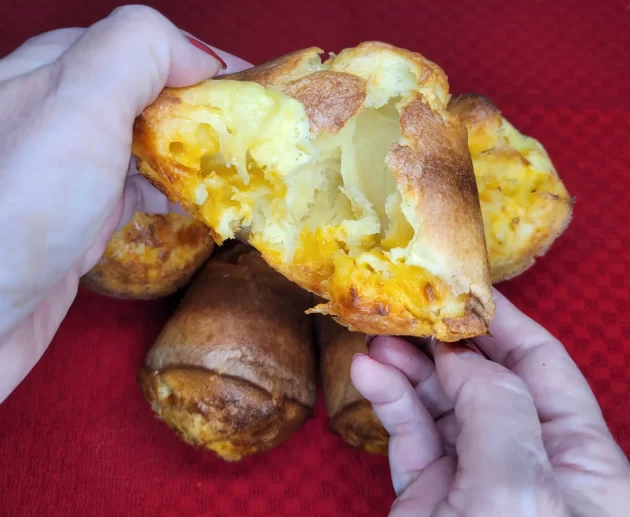 Easy Cheesy Popovers