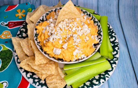 Easy Buffalo Chicken Dip