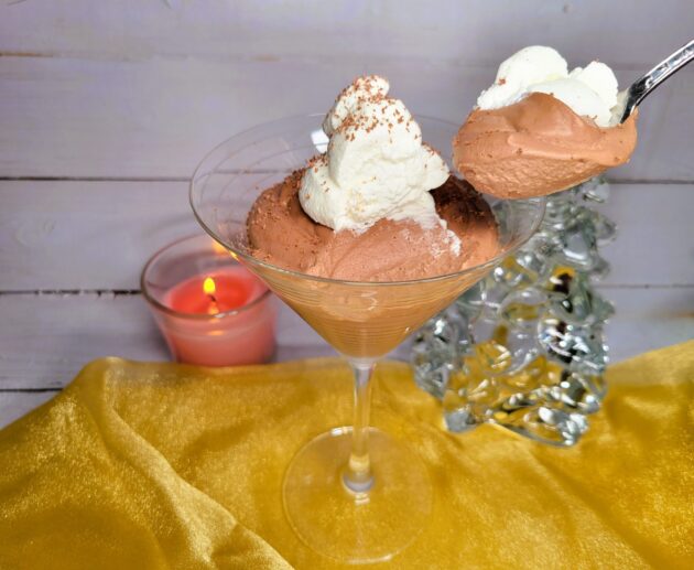 Easy Eggless Chocolate Mousse