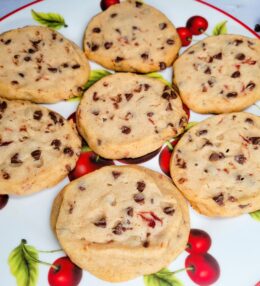 Cherries & Chocolate Shortbread Cookies🍒🍫