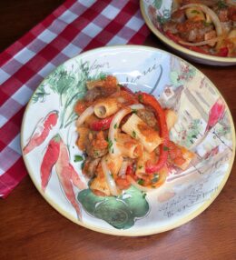 Italian Sausage & Peppers Rigatoni