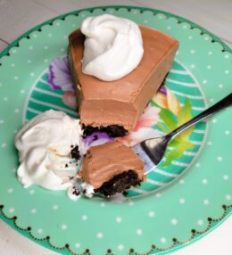 Irish Cream Chocolate Cheesecake (No-Bake)