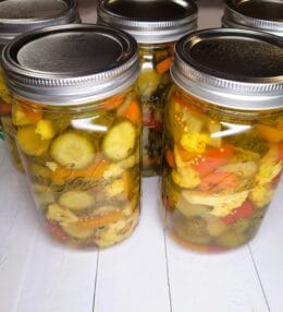 Giardiniera (Pickled Vegetables)