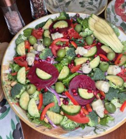 Mediterranean Rainbow Salad